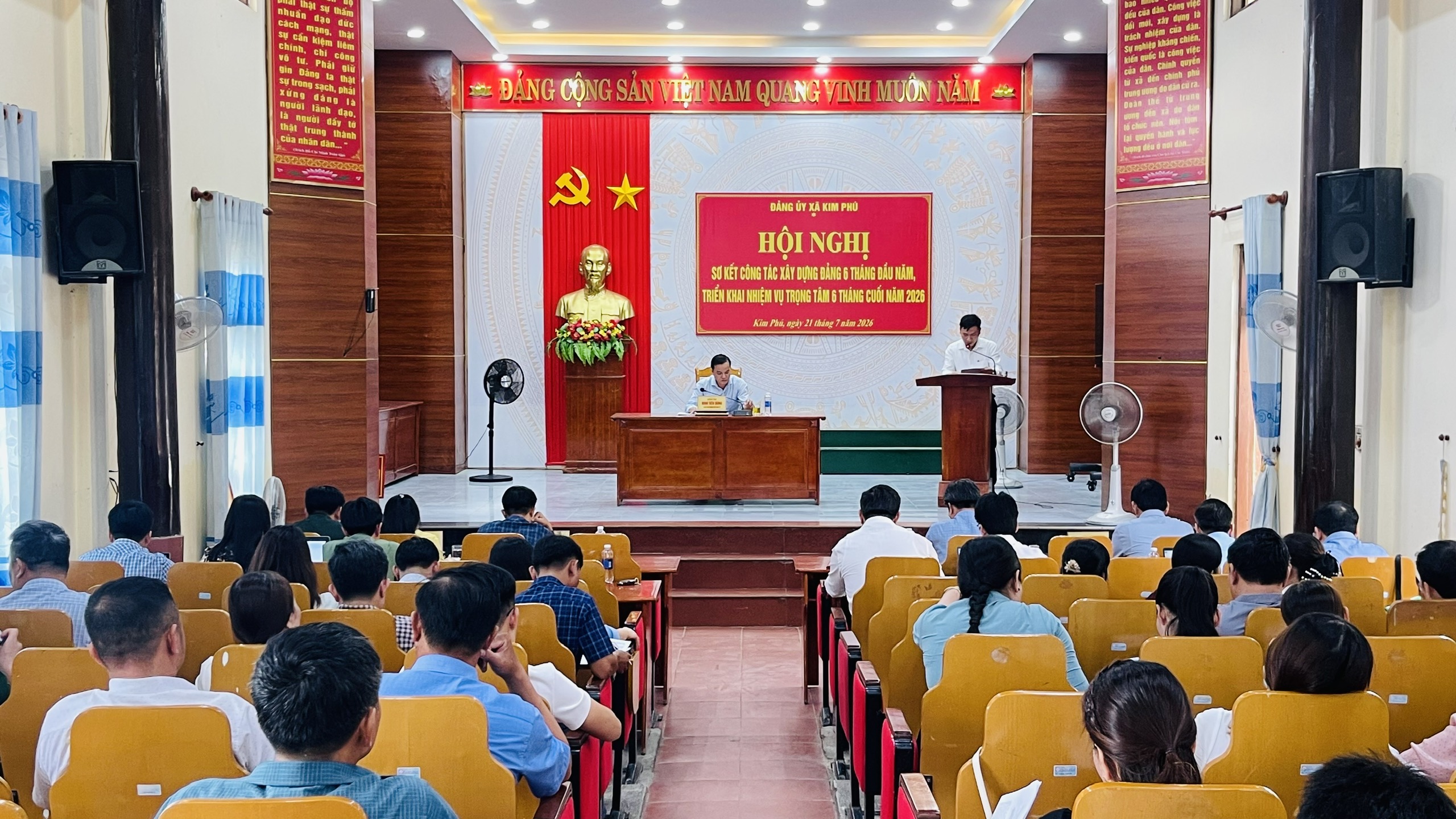 Ảnh: Toàn cảnh hội nghị